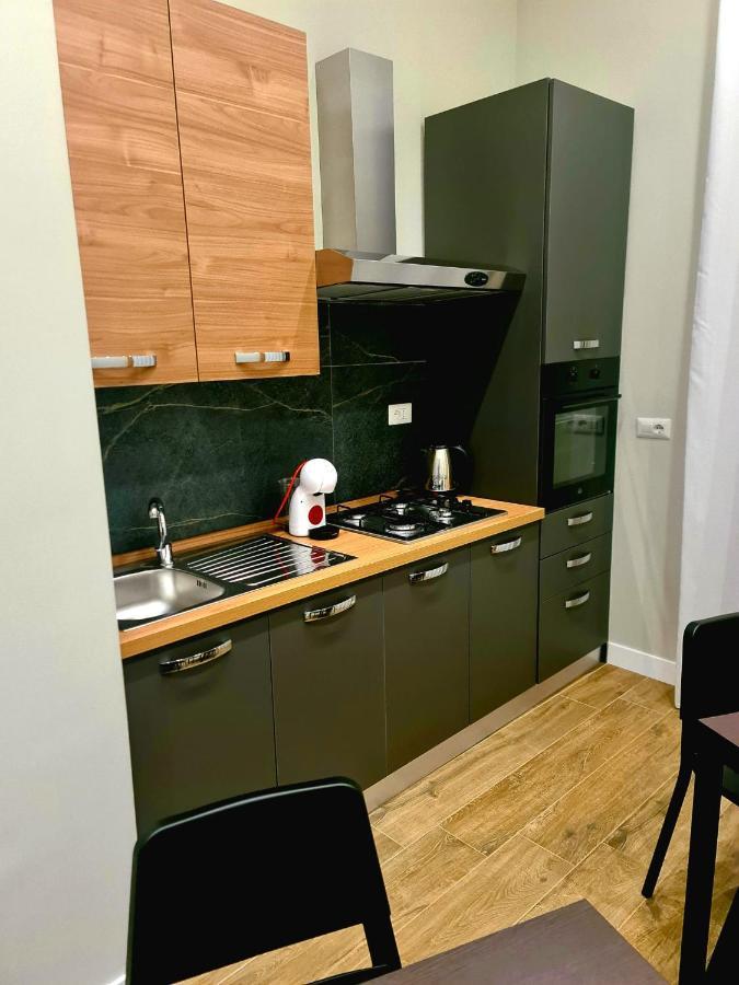 Bed and Breakfast Vivi A Napoli Екстер'єр фото
