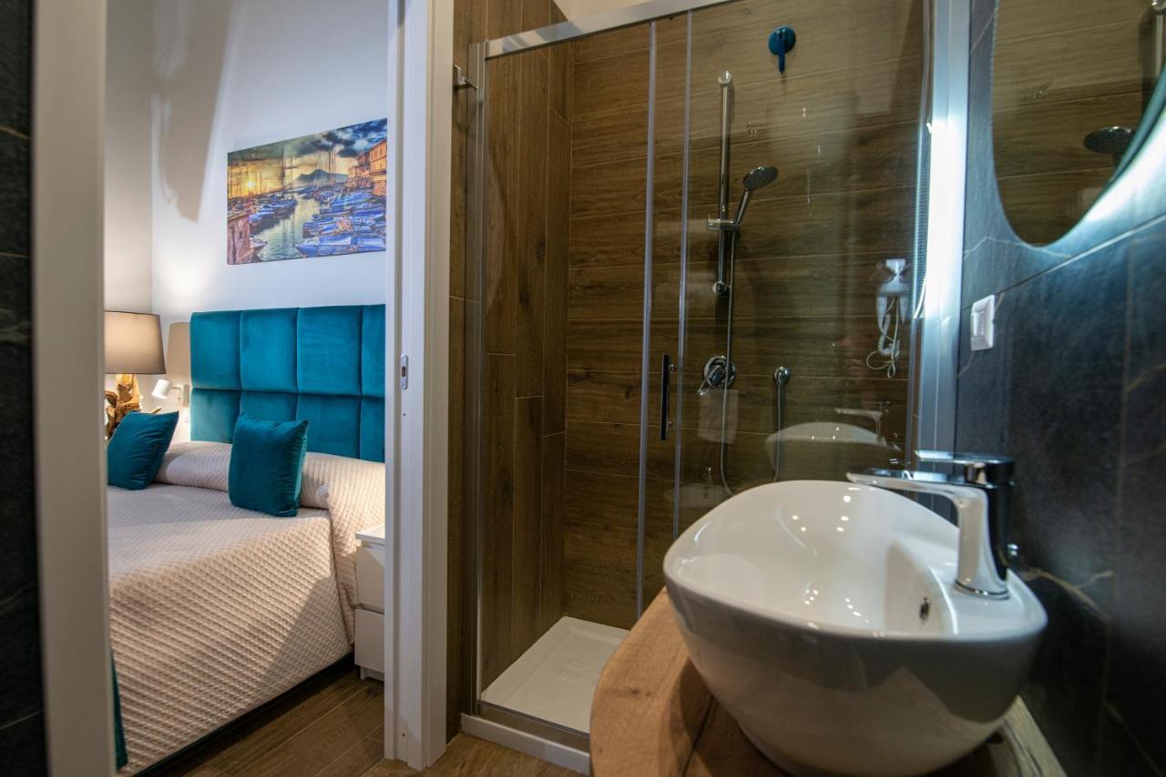 Bed and Breakfast Vivi A Napoli Екстер'єр фото