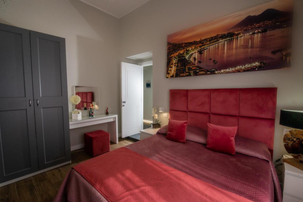 Bed and Breakfast Vivi A Napoli Екстер'єр фото
