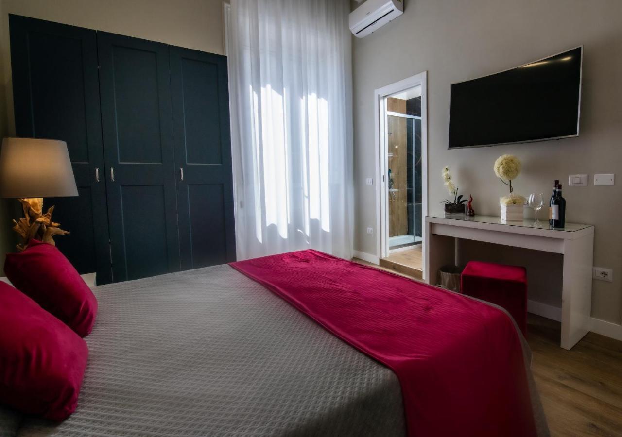 Bed and Breakfast Vivi A Napoli Екстер'єр фото