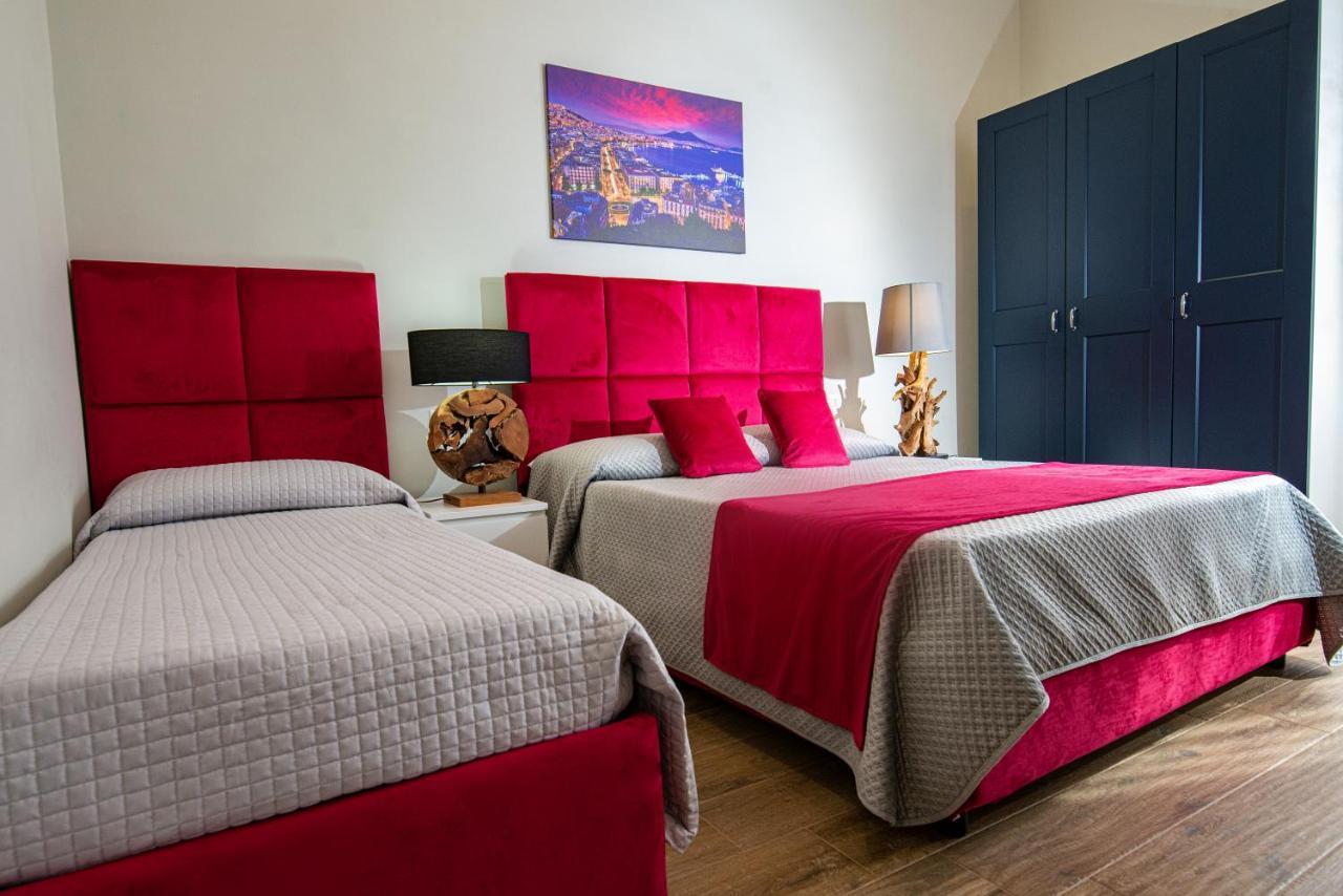 Bed and Breakfast Vivi A Napoli Екстер'єр фото
